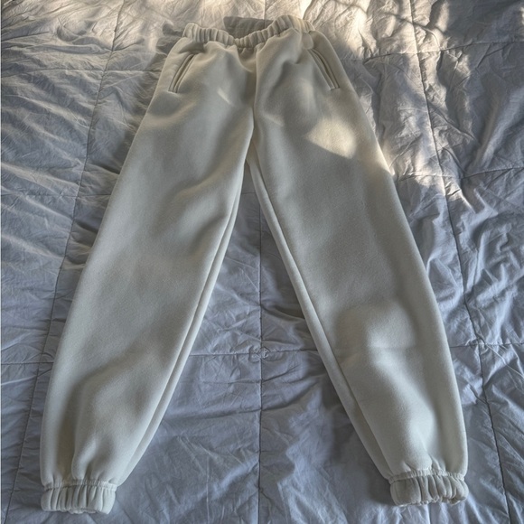 No Boundaries White Fleece Joggers – Size XS - Picture 1 of 10